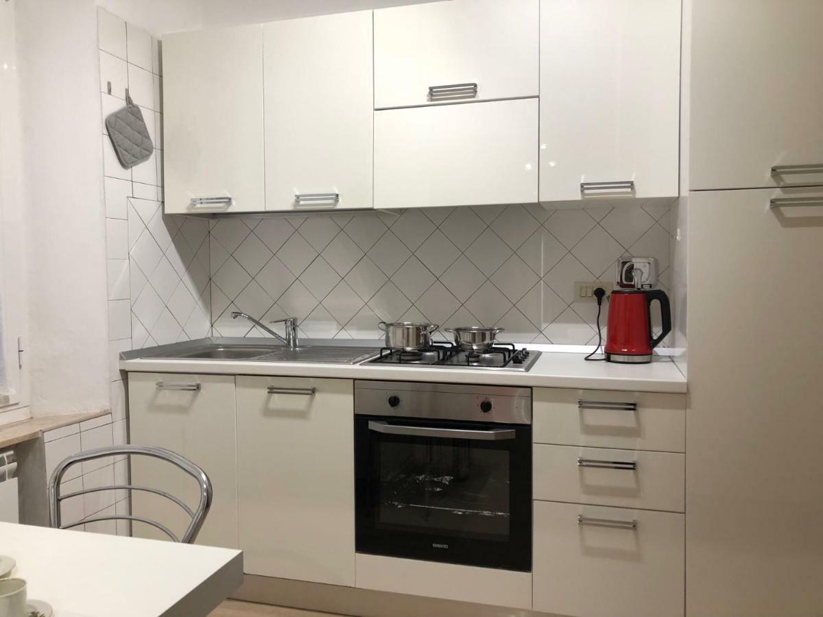 Апартаменты Temporary House Vicolo Colombina Болонья Экстерьер фото